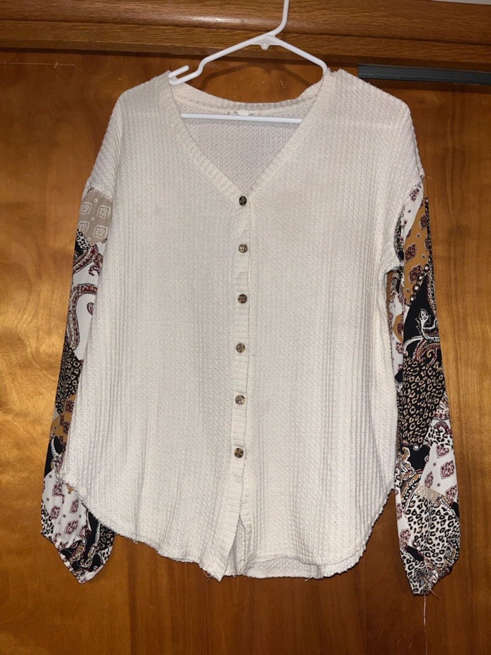 Button Front Ivory WaffleTop with Patterned Balloon Sleeves